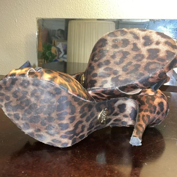 Betsey Johnson heels - Picture 6 of 6